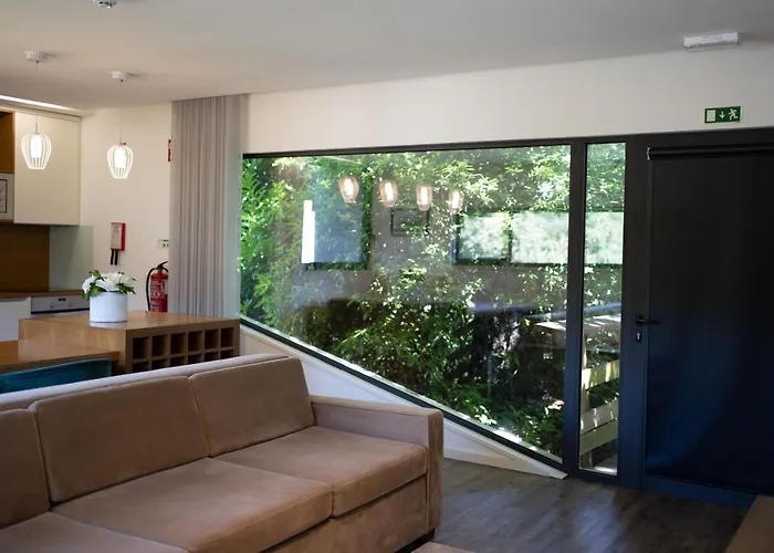 בית נופש Quinta Do Pomar Maior *